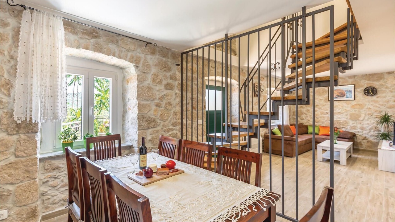 Photo of Bedroom in Ploce