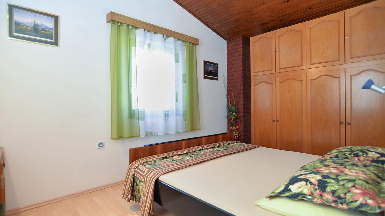 Photo of Bedroom in Pomer