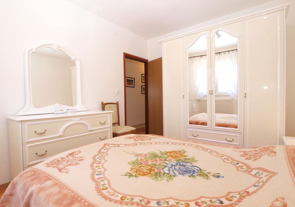 Photo of Bedroom in Peruski