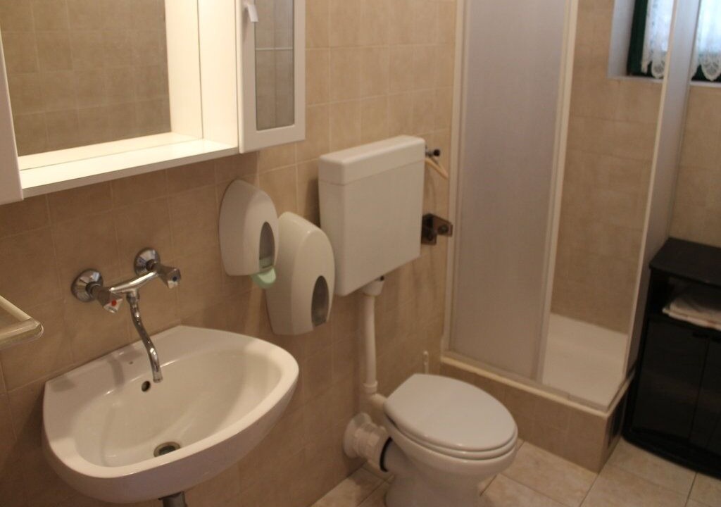 Photo of Bathroom in Kali