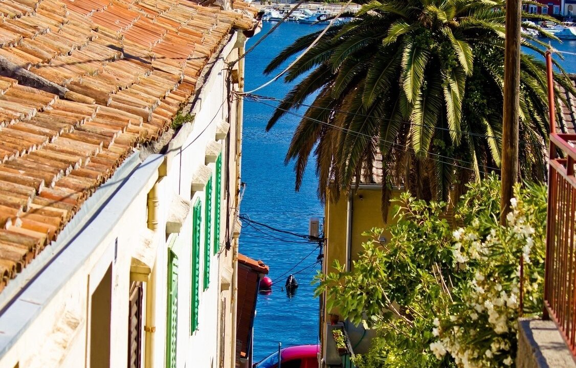 Photo of Others in Cove Murtar