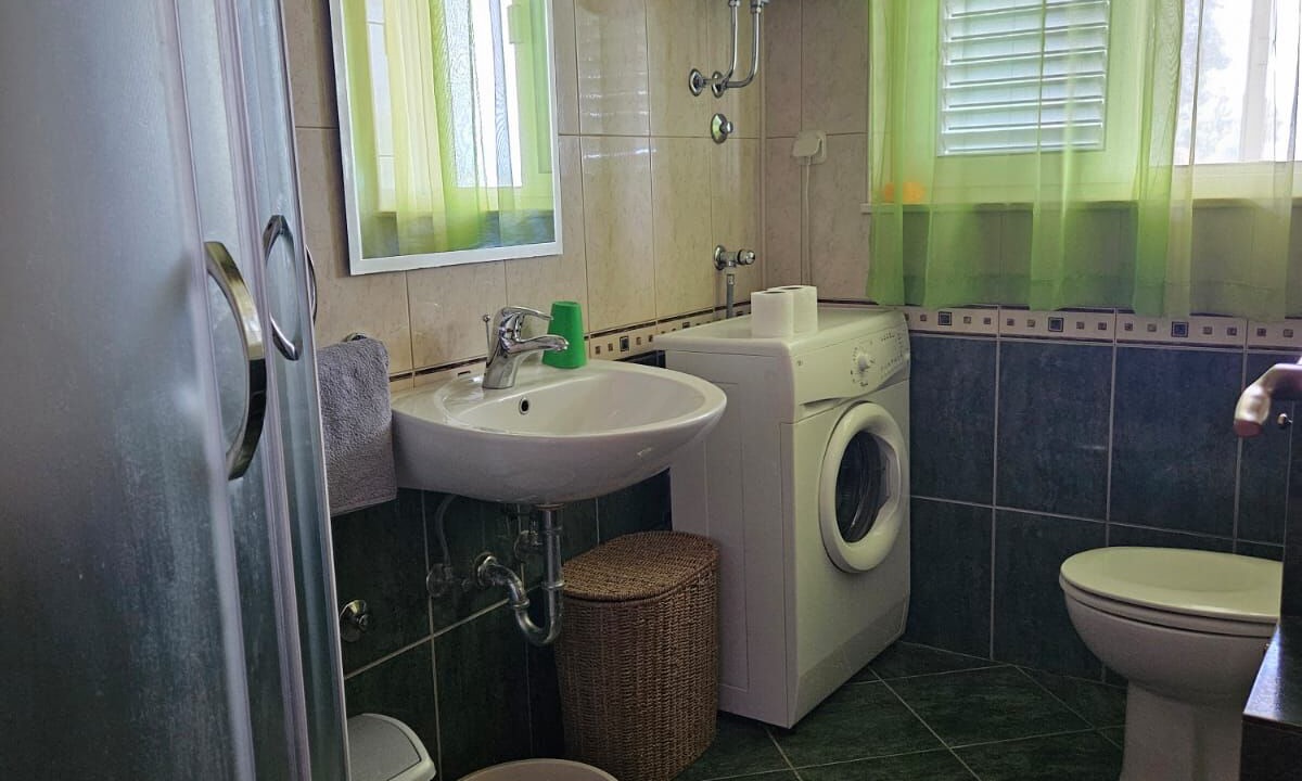 Photo of Bathroom in Preko