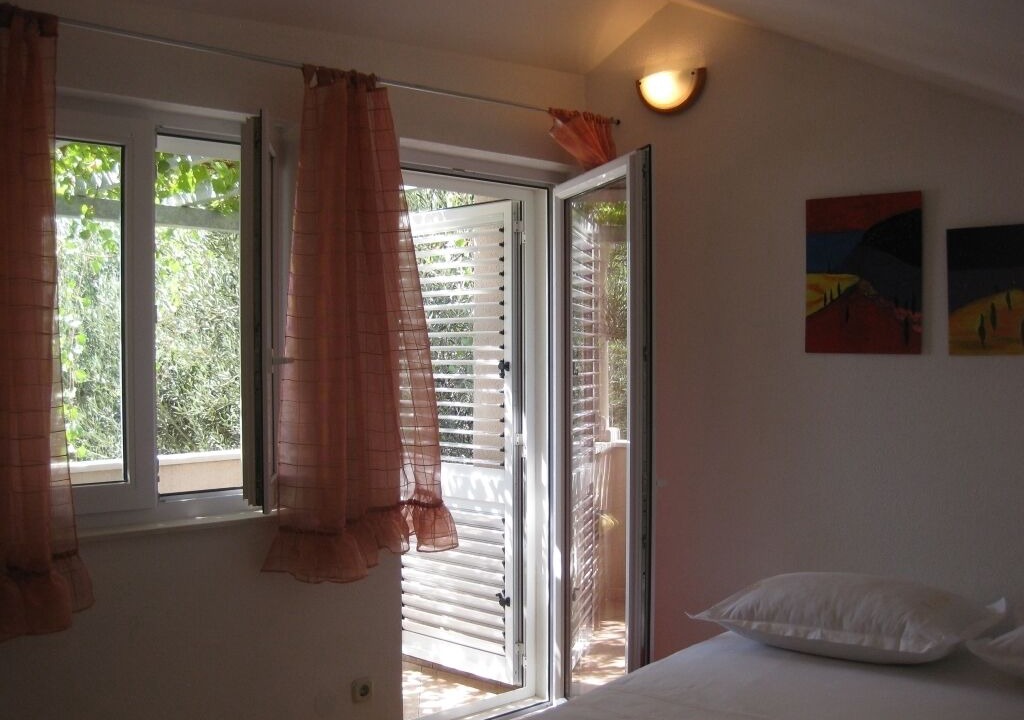Photo of Bedroom in Bol