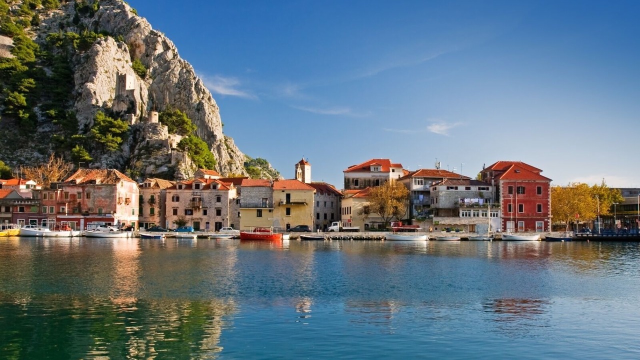 Photo of Others in Omis