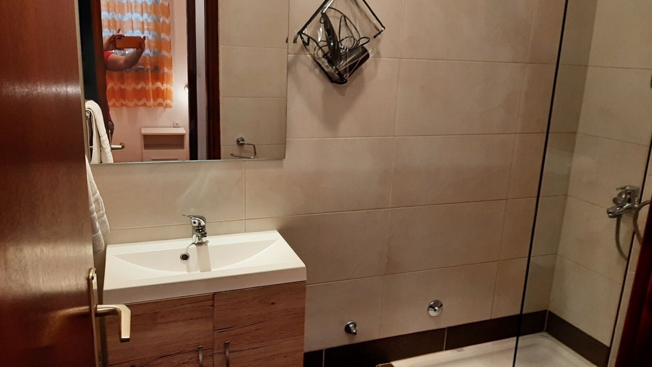 Photo of Bathroom in Baska