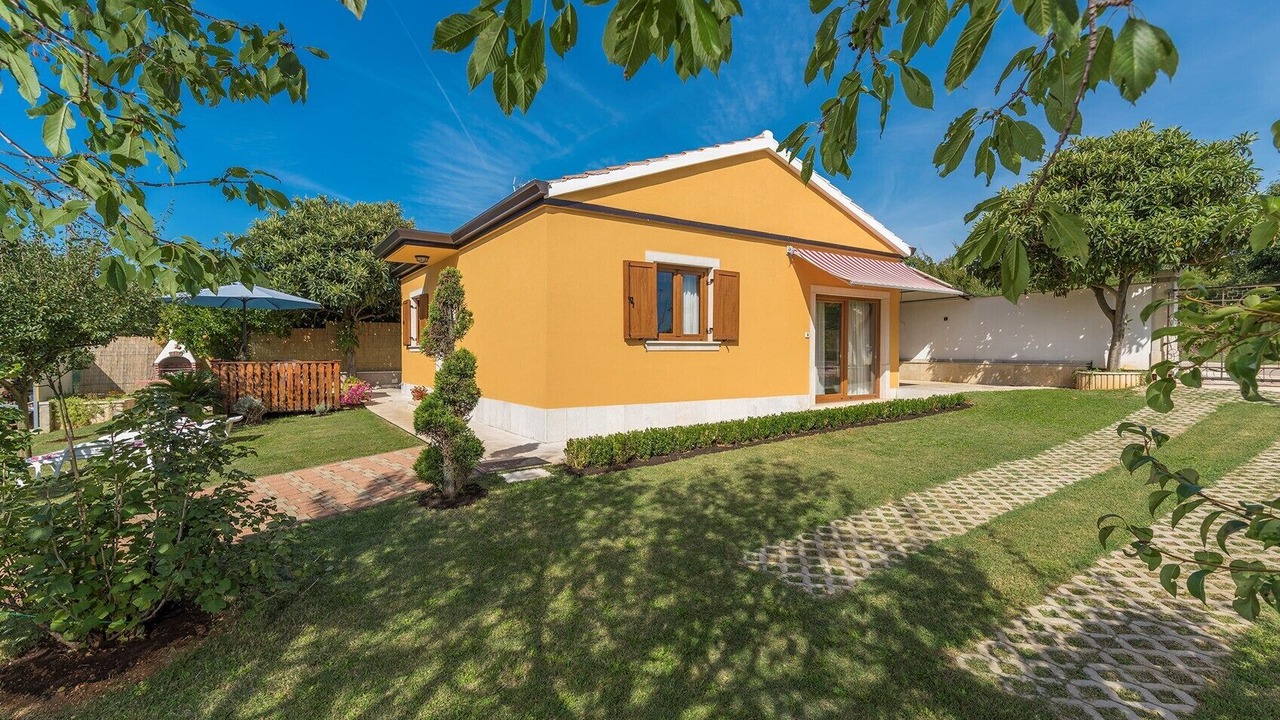 Photo of Outdoor in Vrvari
