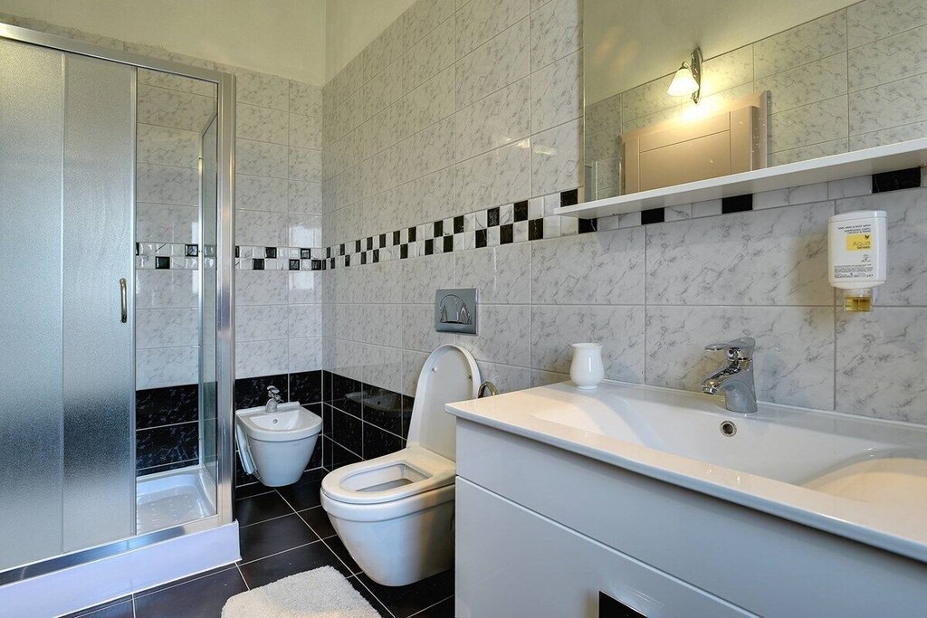 Photo of Bathroom in Orbanici