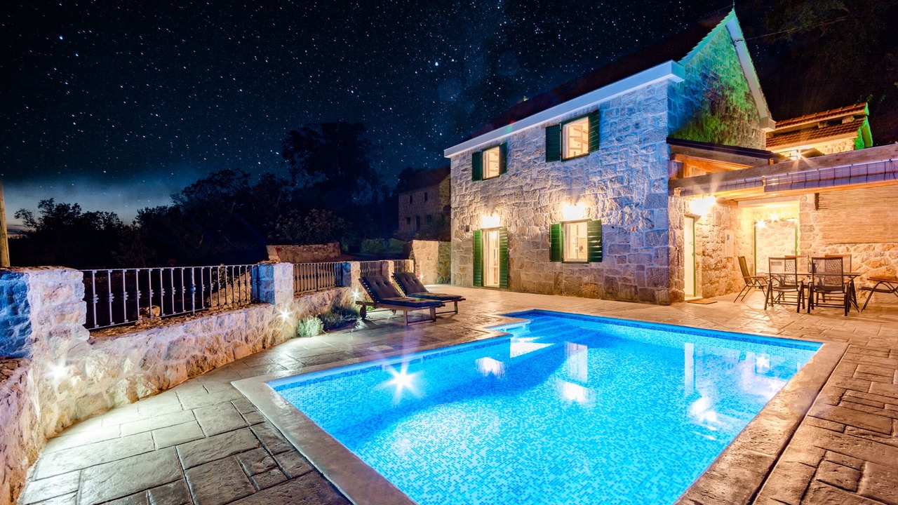 Photo of Outdoor in Crivac