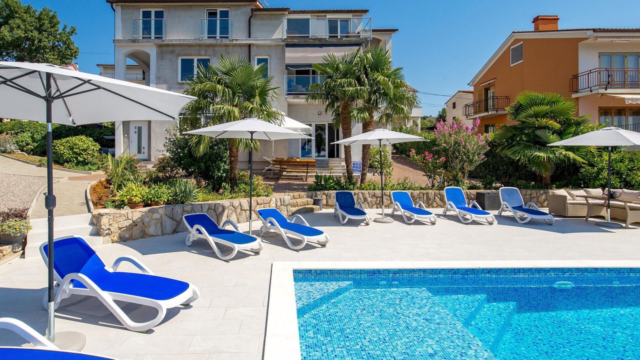 Photo of Outdoor in Rubesi