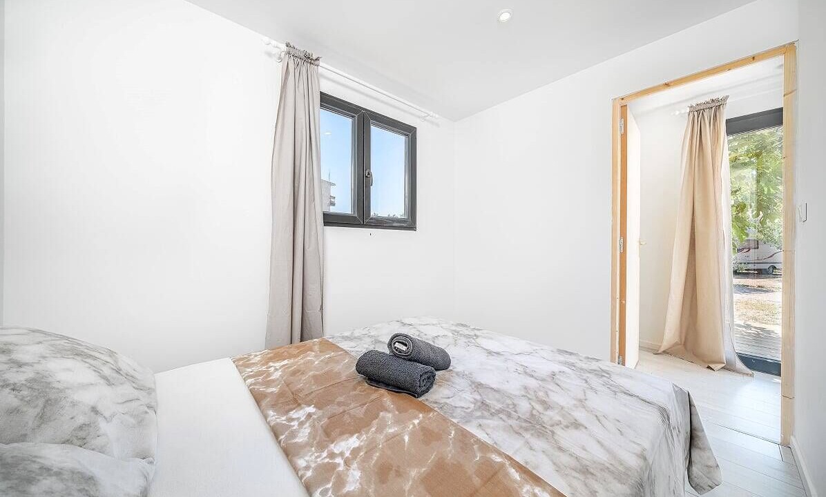 Photo of Bedroom in Srima