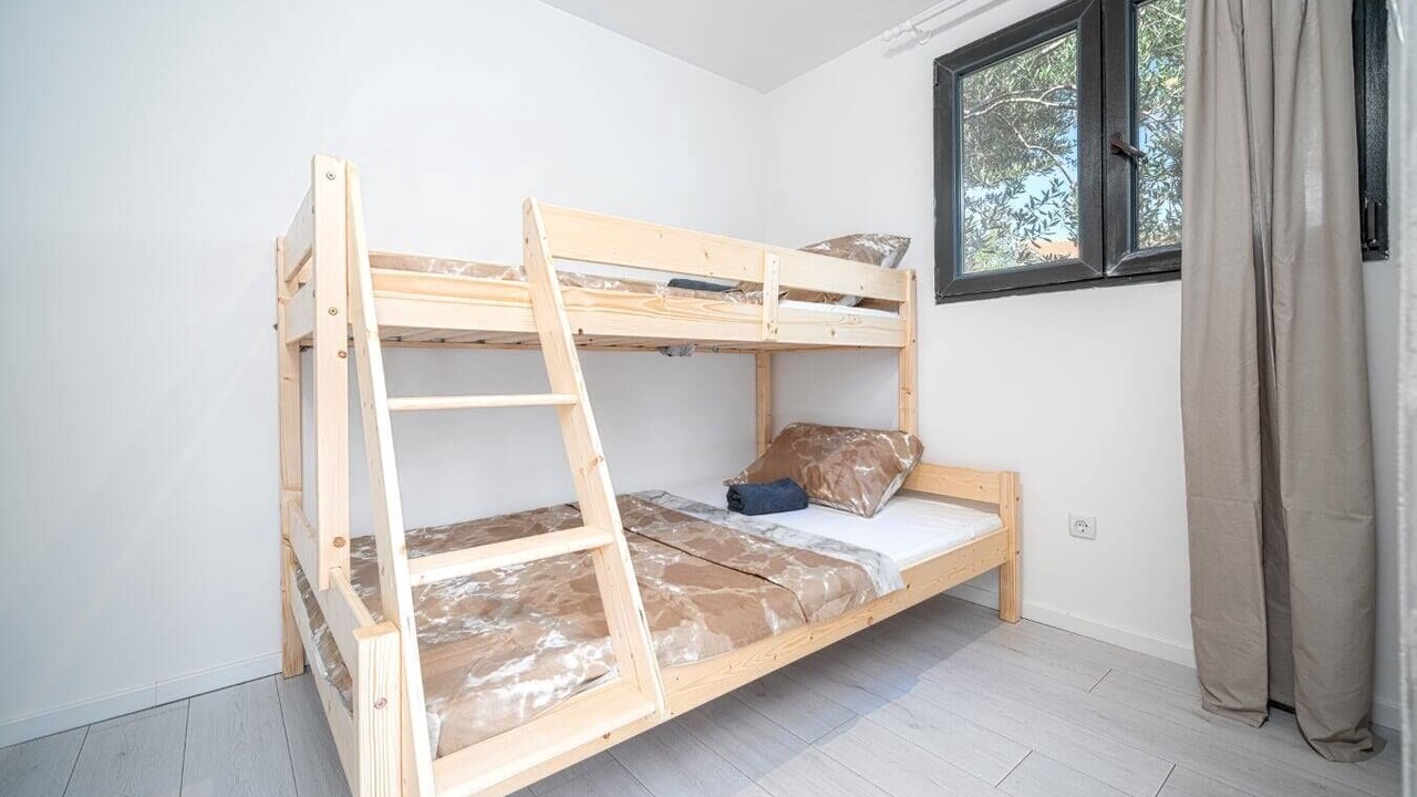 Photo of Bedroom in Srima