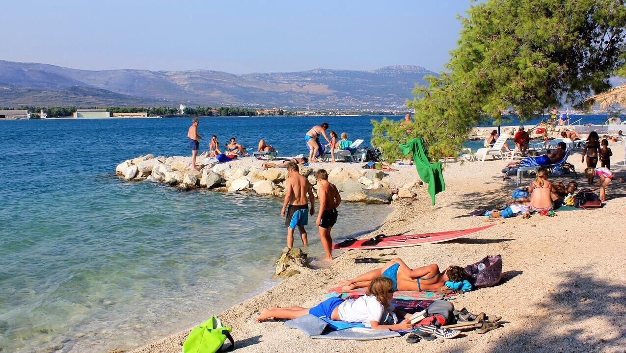Photo of Others in Mastrinka