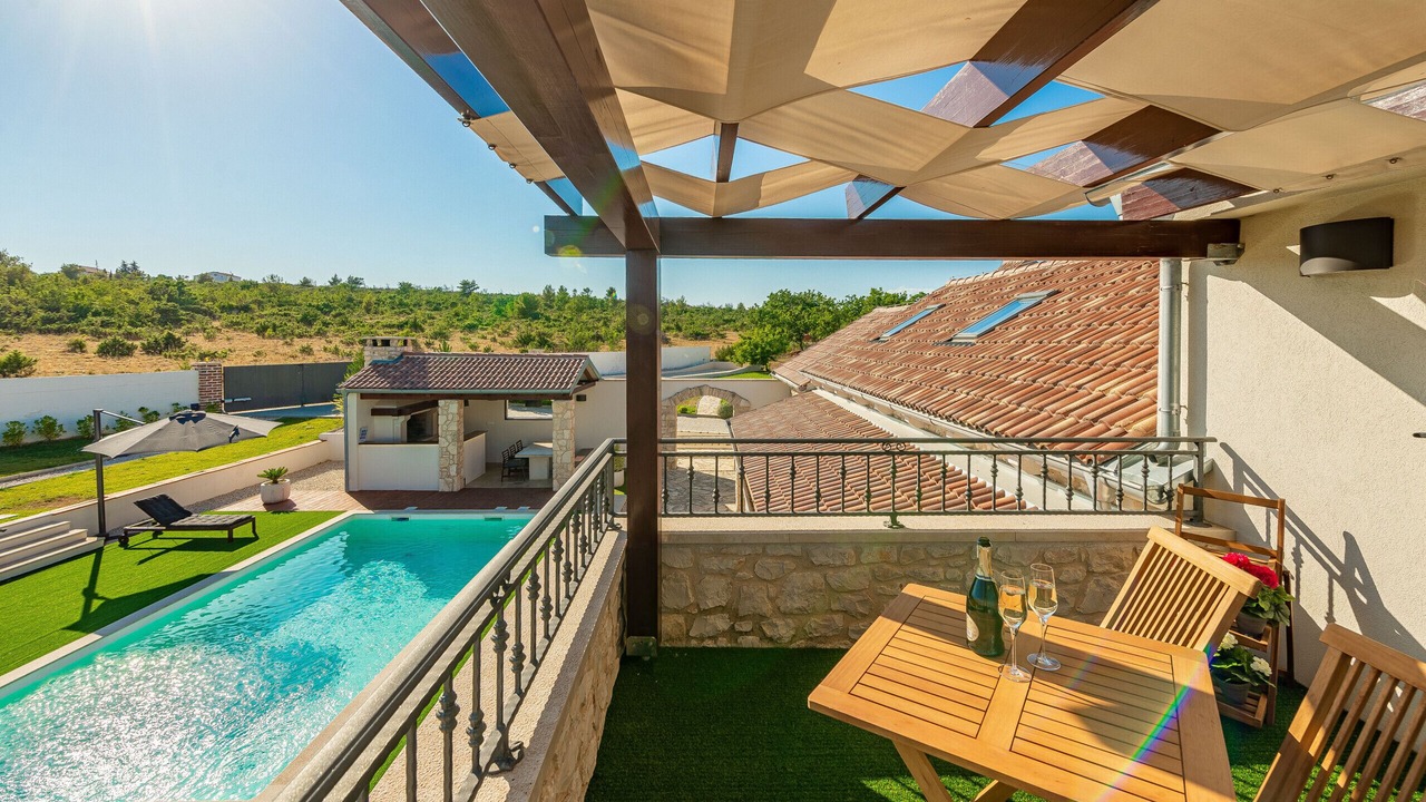 Photo of Patio Balcony in Slivnica