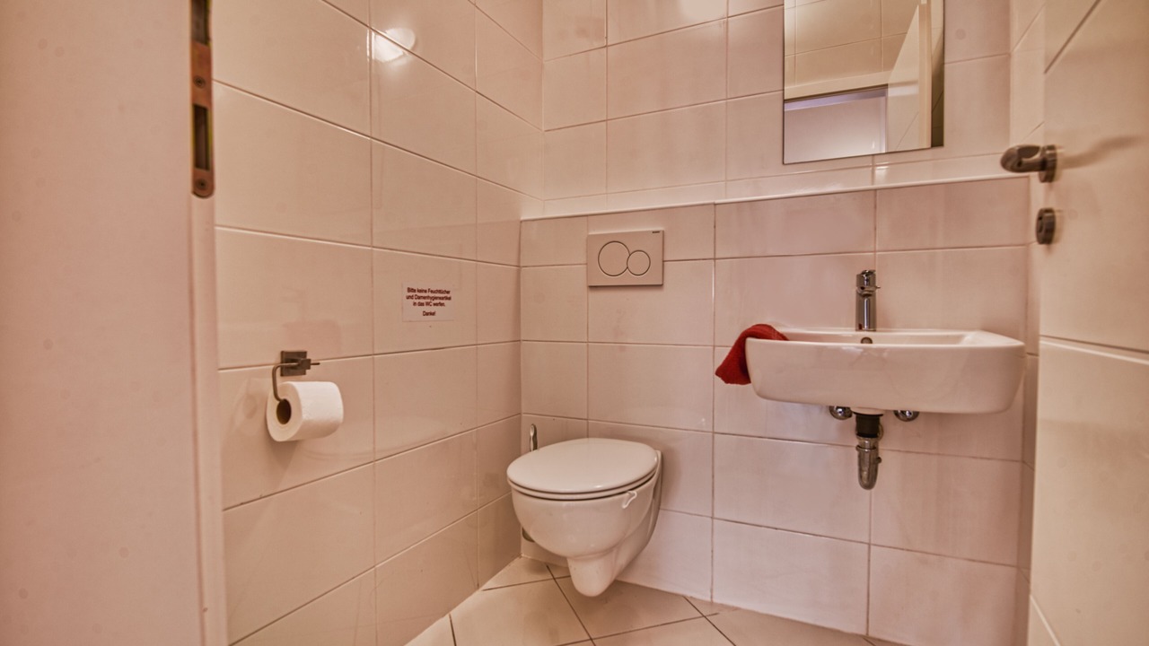 Photo of Bathroom in Crni