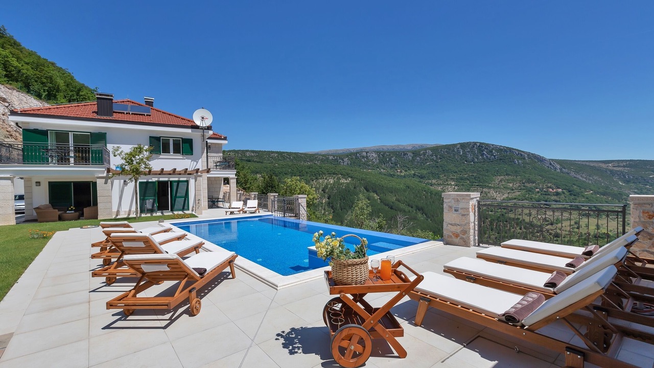 Photo of Outdoor in Lovrec