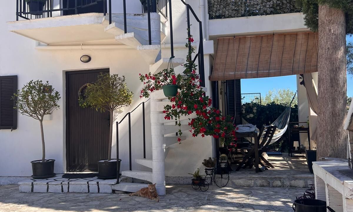 Photo of Patio Balcony in Cove Osibova (Milna)