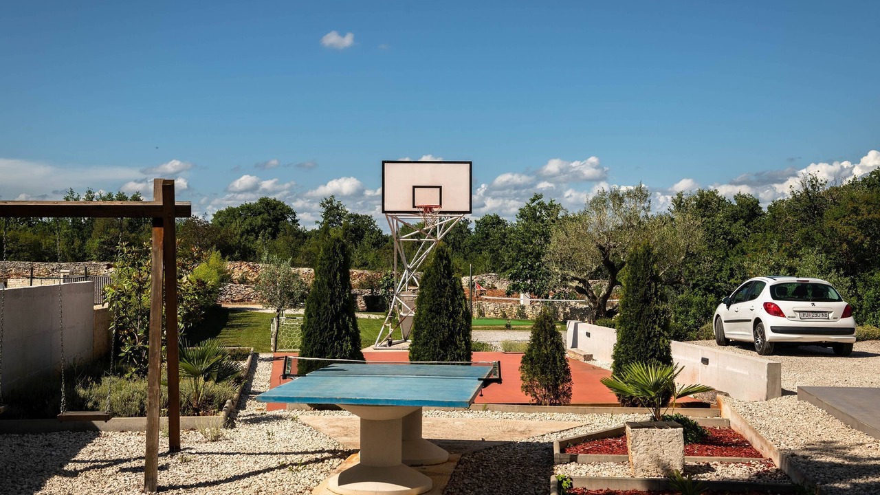 Photo of Outdoor in Jursici