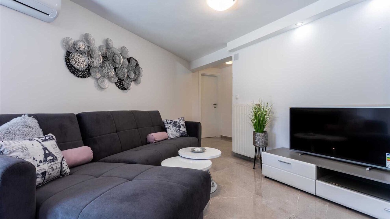 Photo of Livingroom in Dobrinj
