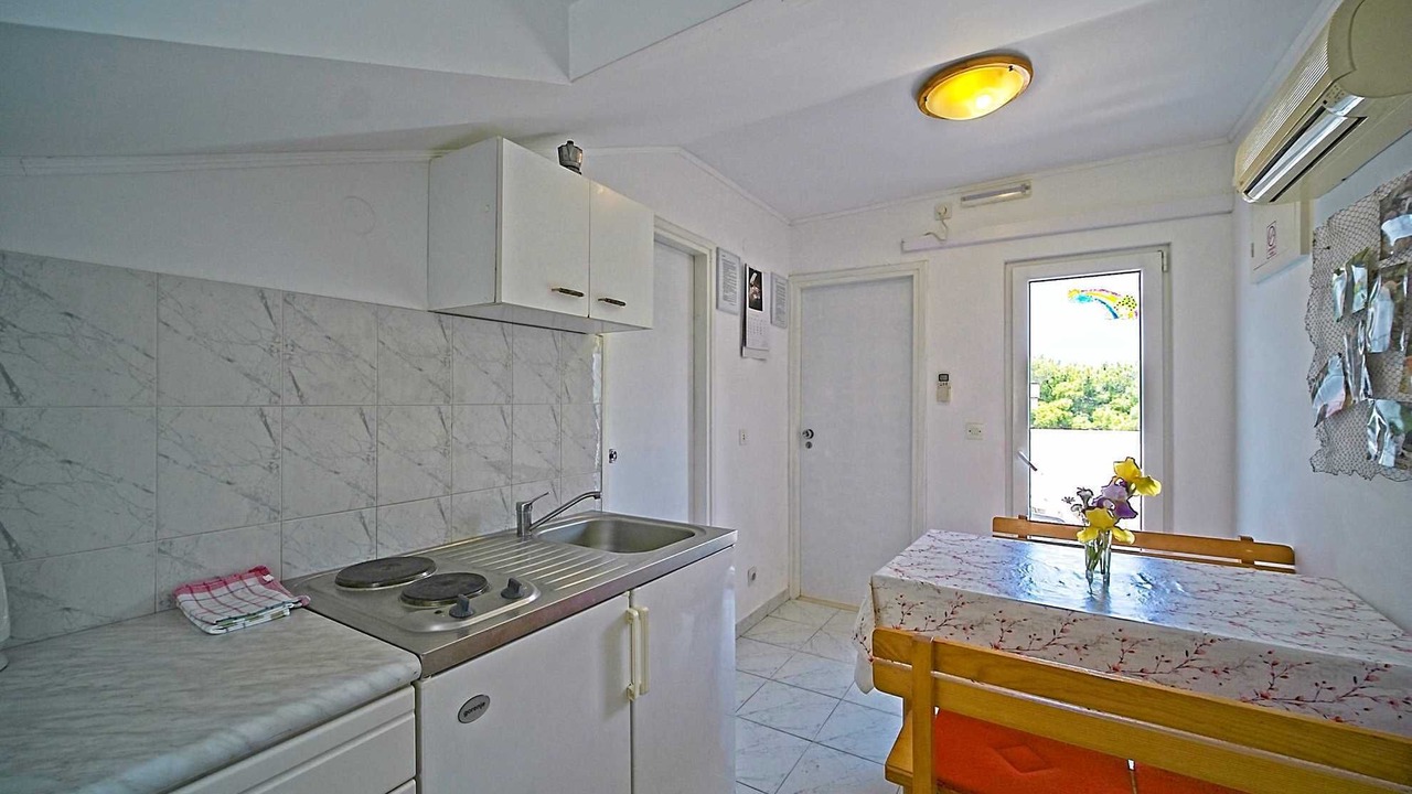 Photo of Kitchen in Pomena