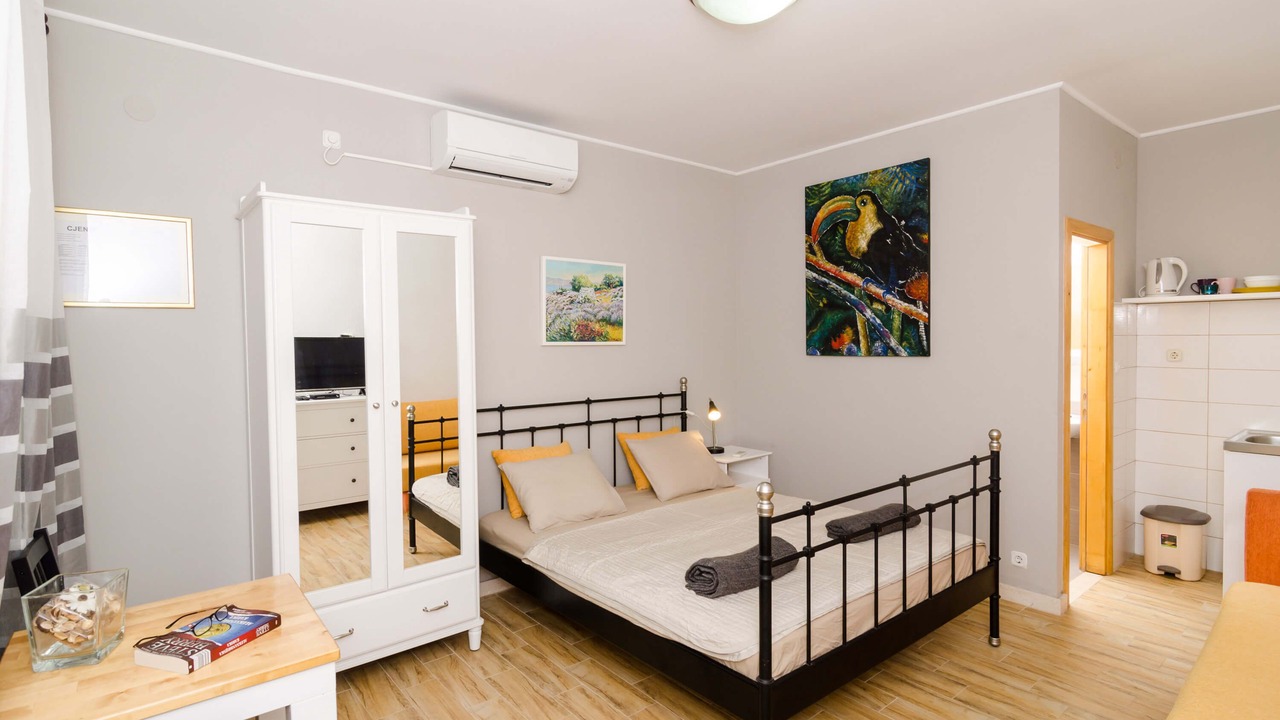 Photo of Bedroom in Okuklje