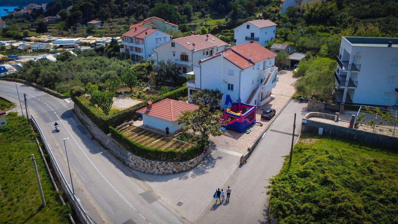 Photo of Outdoor in Palit