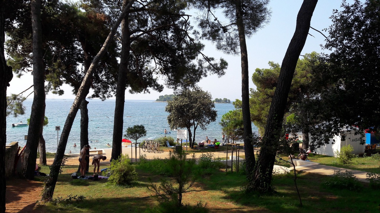 Photo of Outdoor in Borik