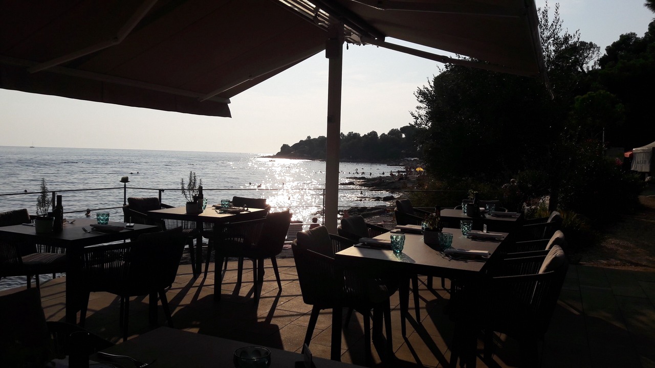 Photo of Outdoor in Borik