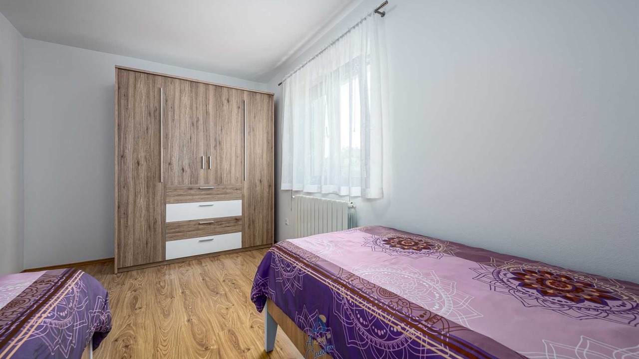 Photo of Bedroom in Tinjan