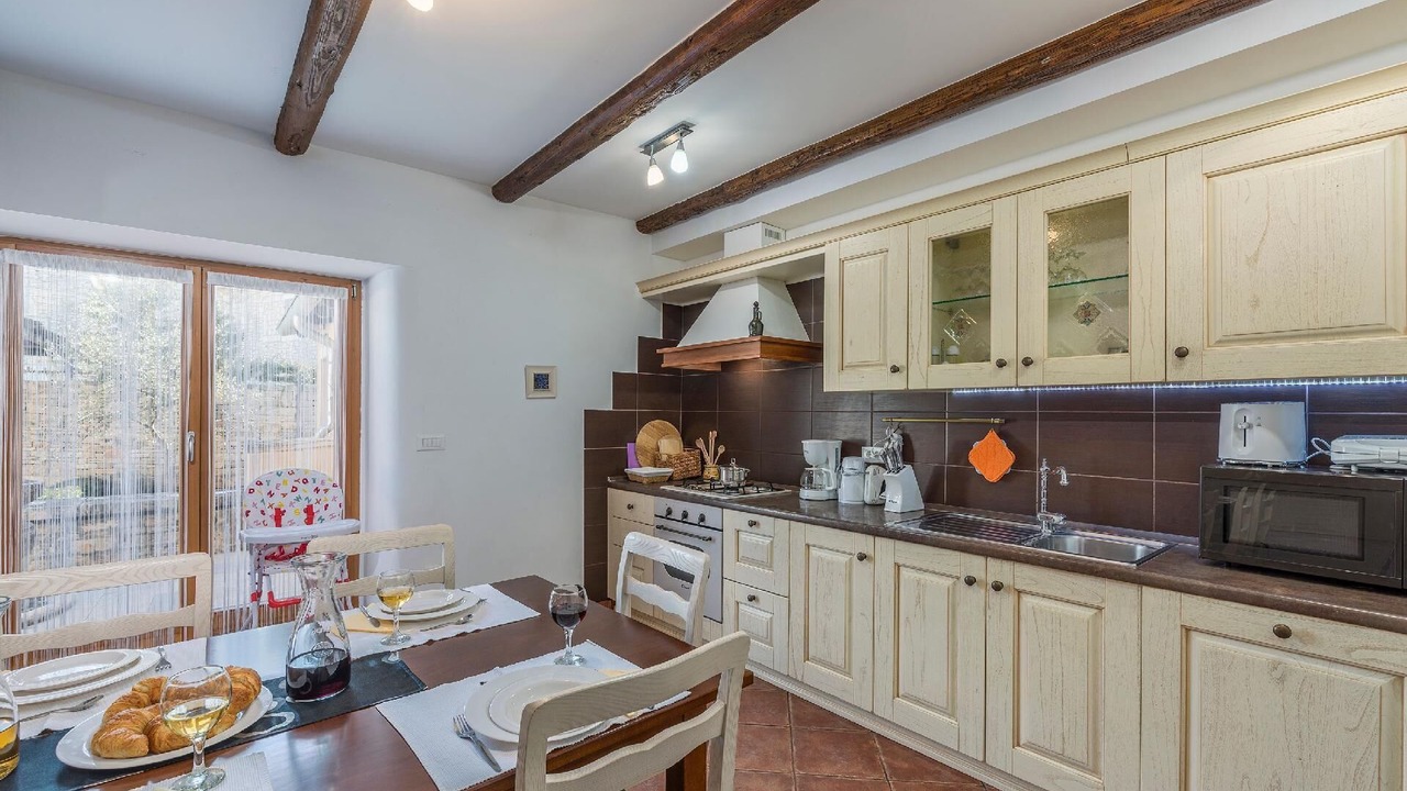 Photo of Kitchen in Peresiji