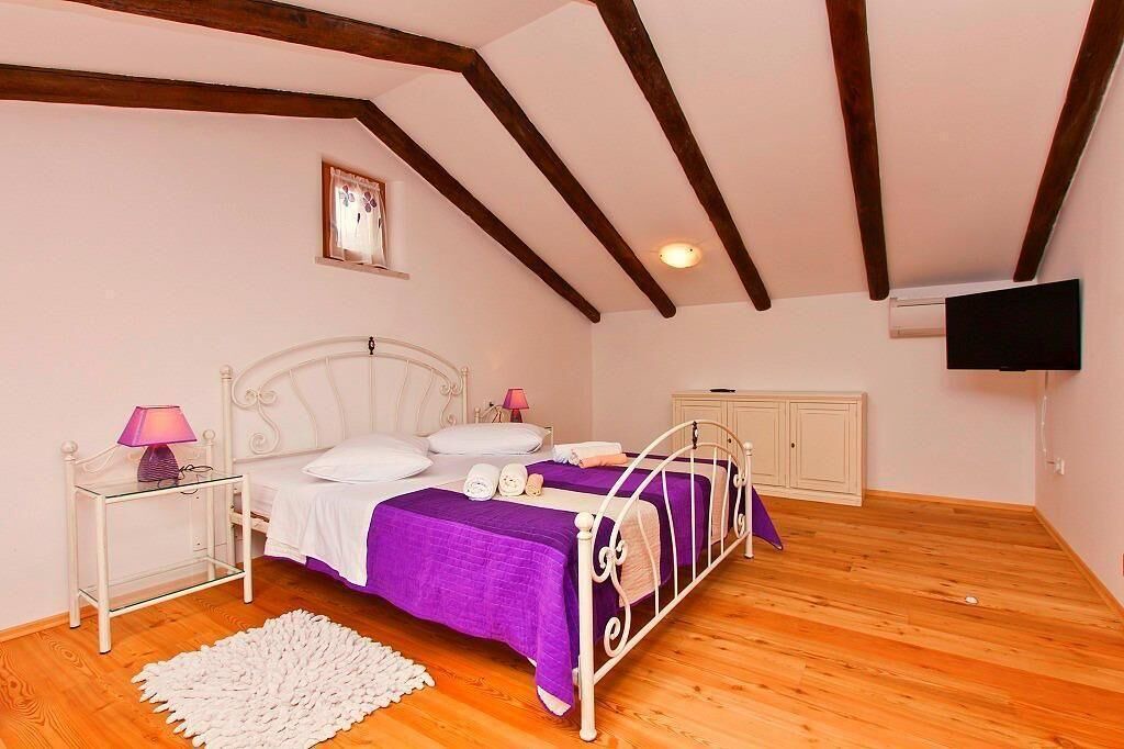 Photo of Bedroom in Peresiji