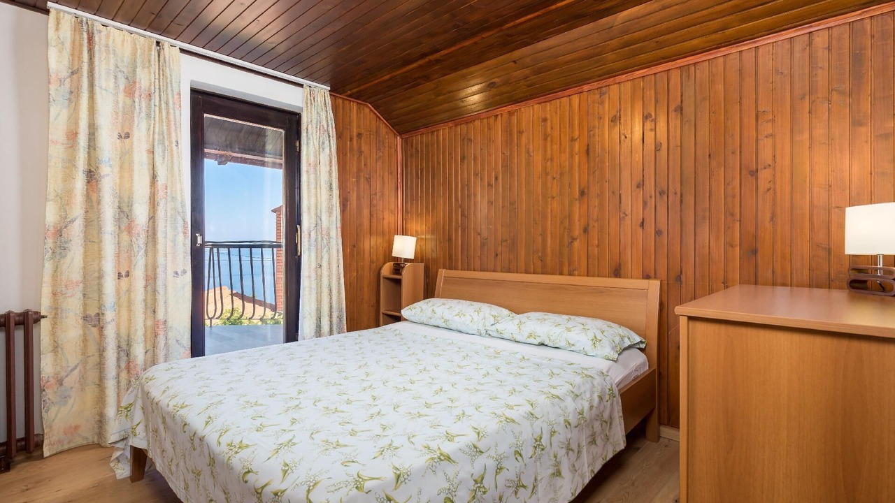 Photo of Bedroom in Obrs