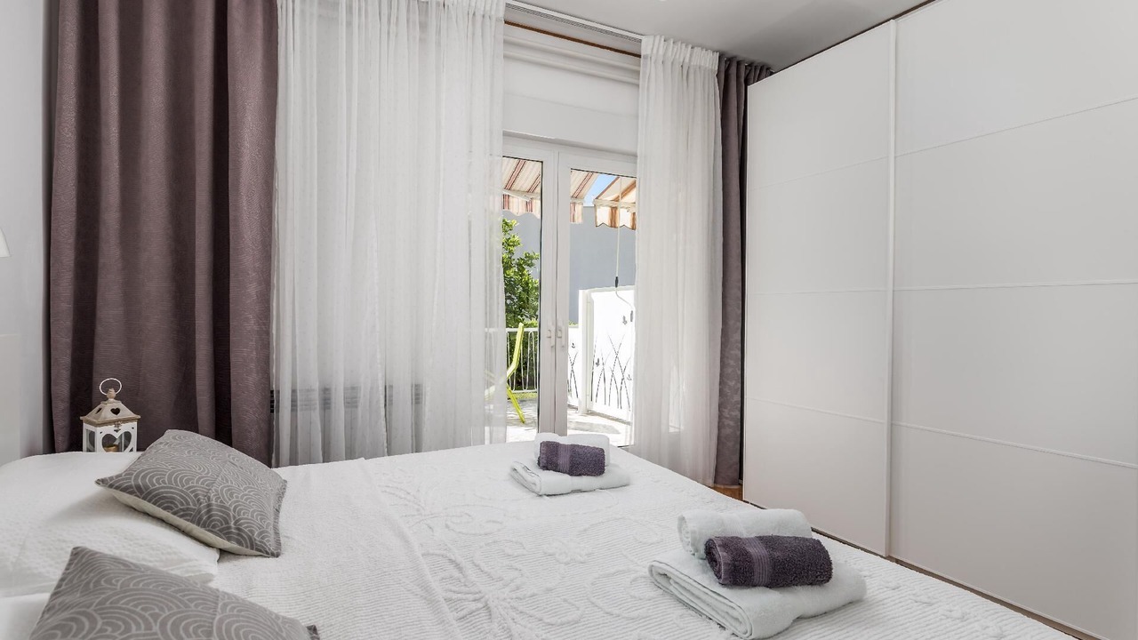 Photo of Bedroom in Obrs