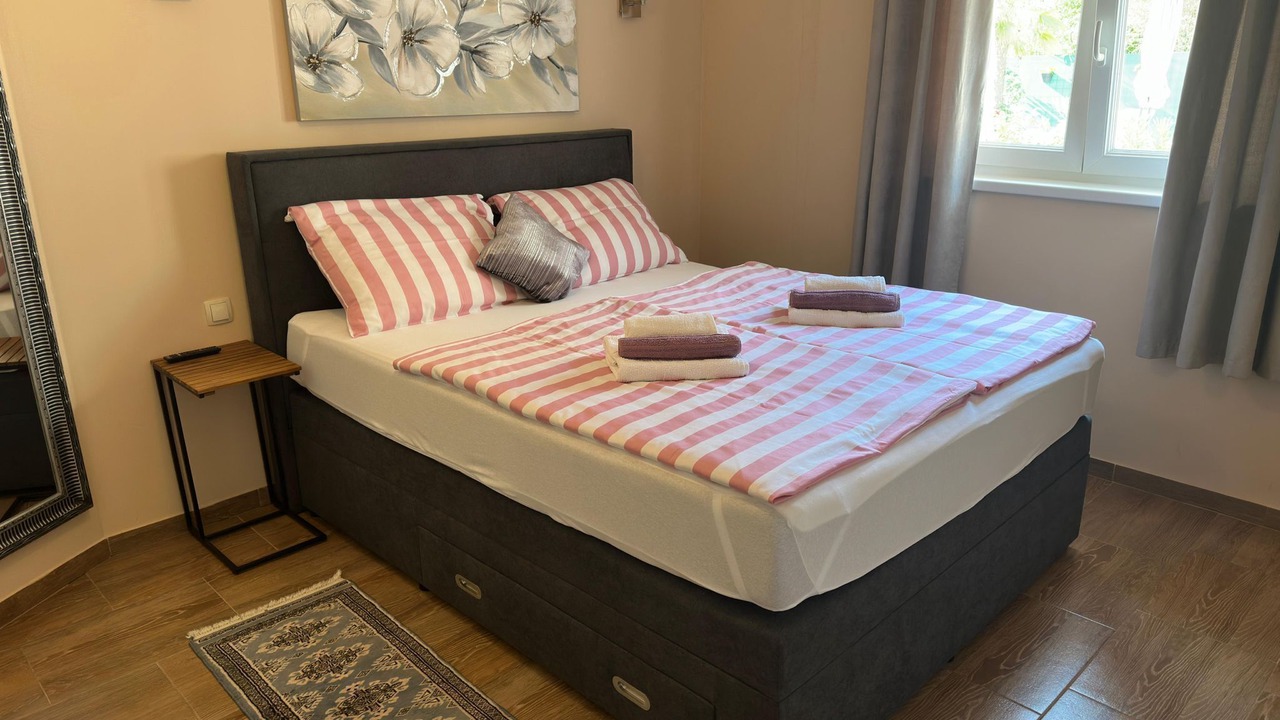Photo of Bedroom in Opric