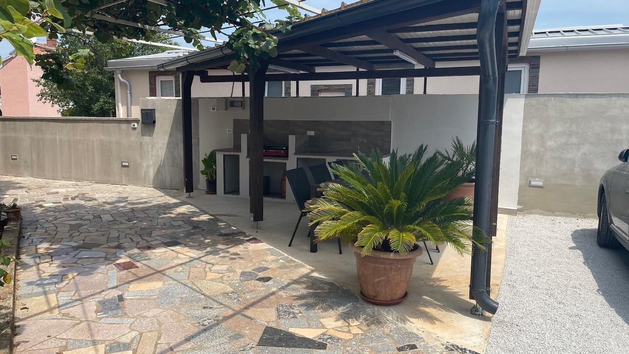 Photo of Patio Balcony in Valbandon