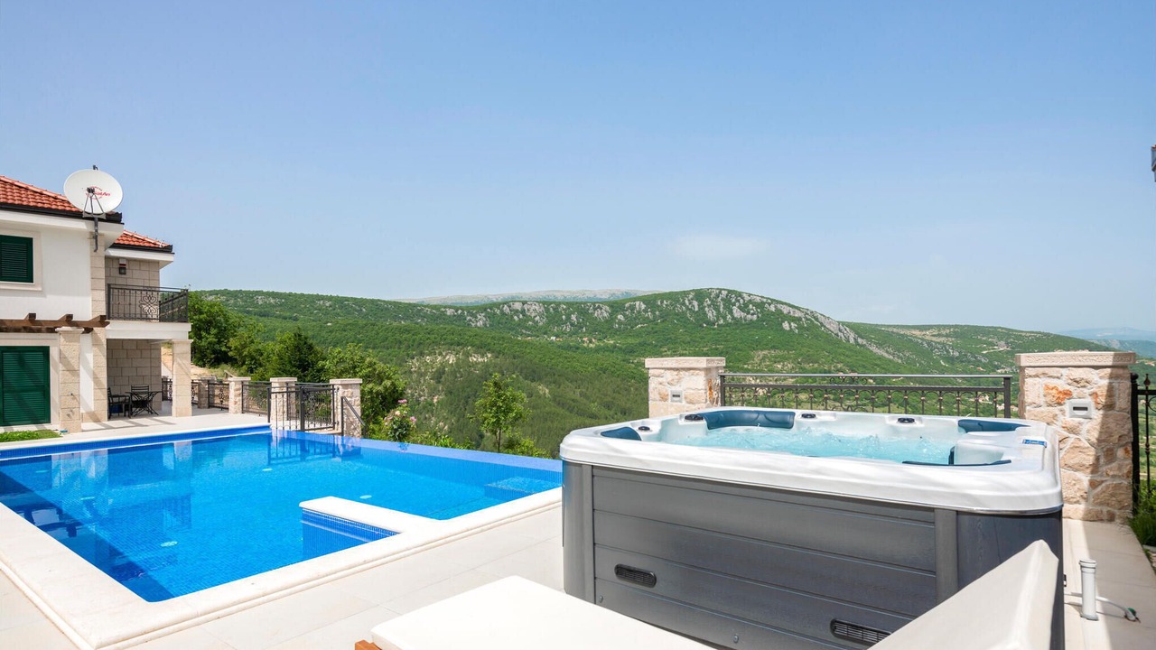 Photo of Outdoor in Lovrec