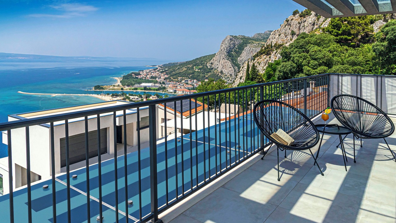 Photo of Patio Balcony in Borak