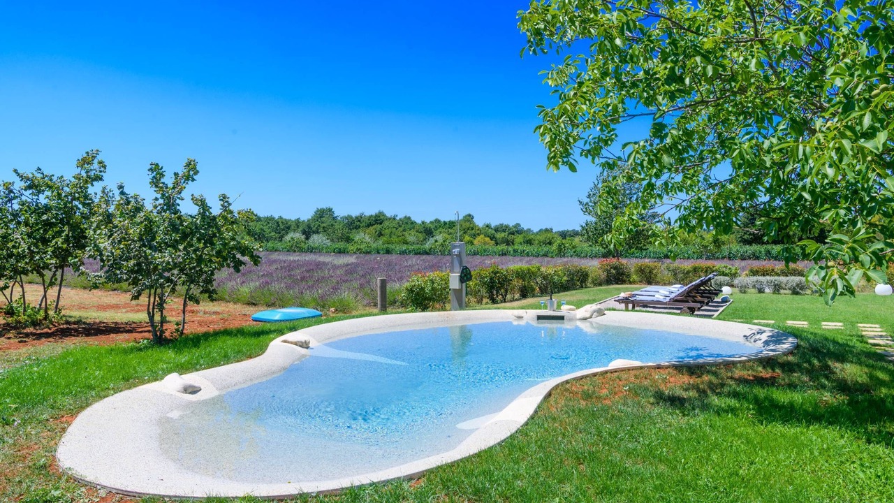 Photo of Outdoor in Jursici