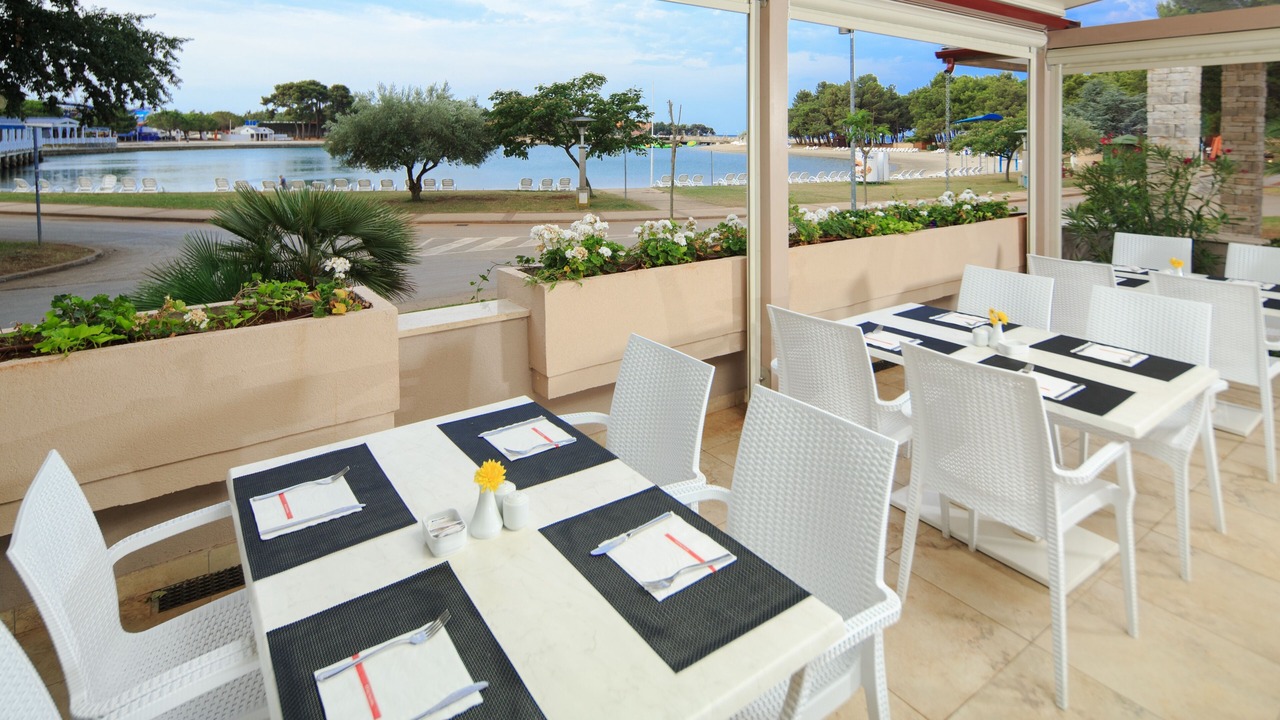 Photo of Outdoor in Monterol