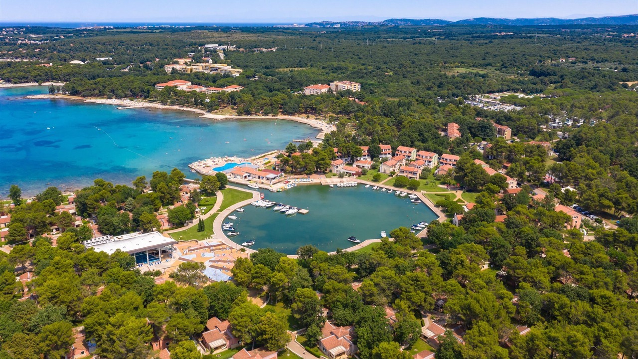 Photo of Outdoor in Monterol