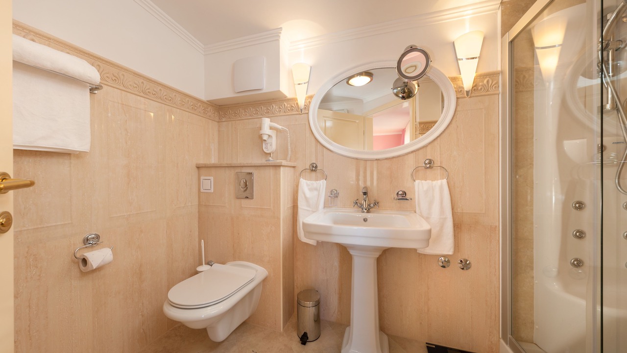 Photo of Bathroom in Brela