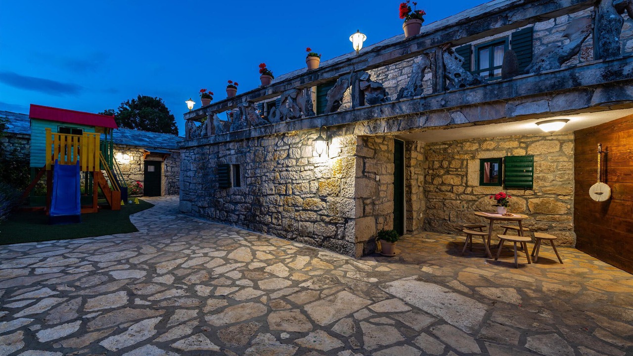 Photo of Others in Benkovac