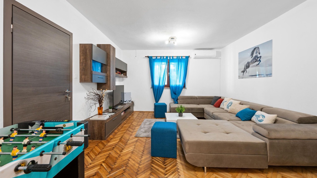 Photo of Bedroom in Tinj