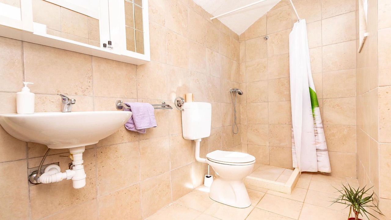 Photo of Bathroom in Pupnat
