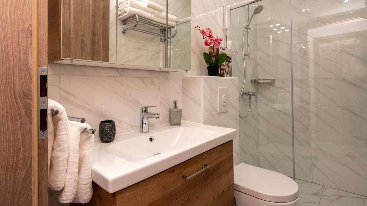 Photo of Bathroom in Turanj