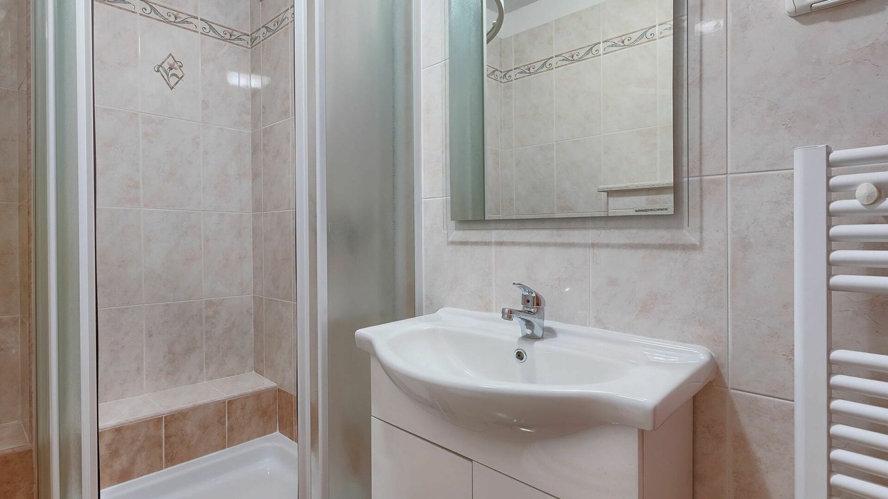 Photo of Bathroom in Basanija