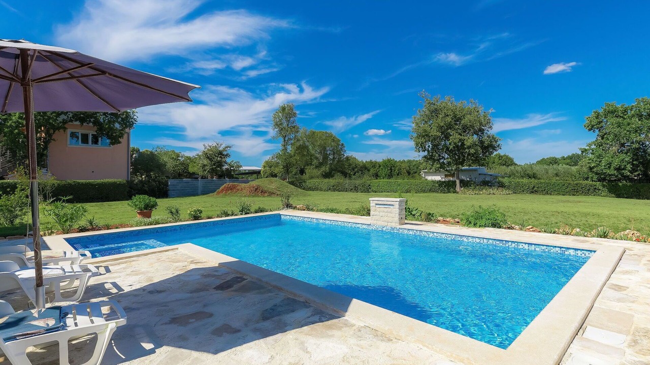 Photo of Outdoor in Muntic