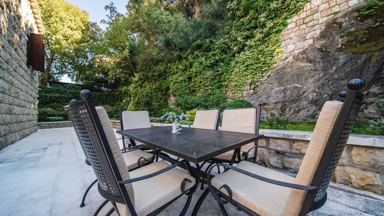 Photo of Outdoor in Babin Kuk