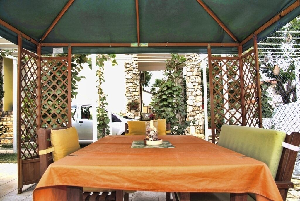 Photo of Outdoor in Valbandon