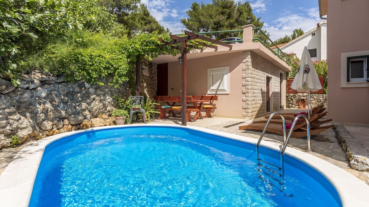 Photo of Outdoor in Medici