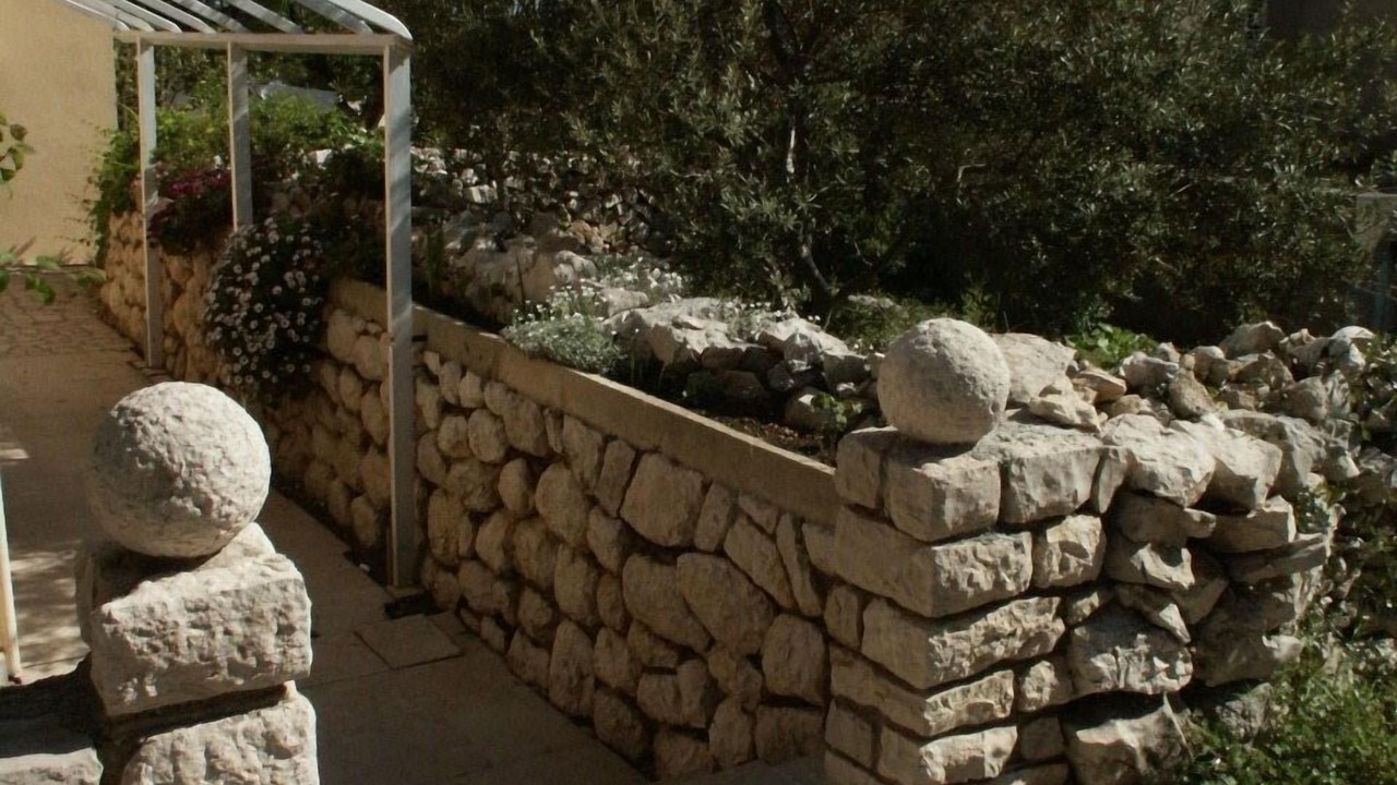 Photo of Outdoor in Mandre